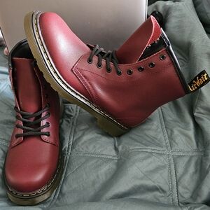 Doc Martens with Zipper (and Laces), Size 4 Junior/Youth! NEW!